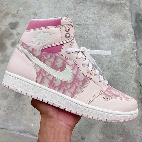 RARE DEADSTOCK LIMITED EDITION Christian Dior Pink Air Jordan